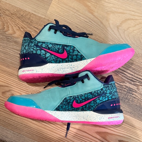 Men’s Nike ZOOM LeBron NXXT Gen Amped - South Beach Colorway basketball shoes - Picture 3 of 9